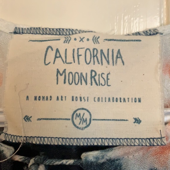 Boho style top - Picture 2 of 6